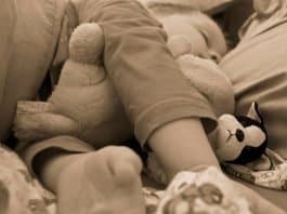 Kinder Baby Schlafen Entspannung Energie Müdigkeit