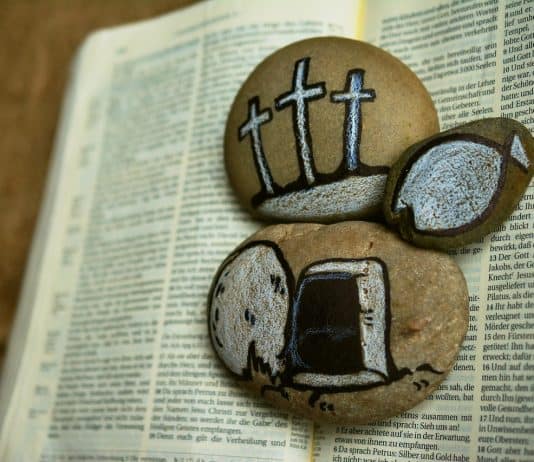 Passion Kreuz Karfreitag Grab Jesu Auferstehung