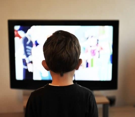 Kinder Tv Fernsehen Home Menschen Junge Familie