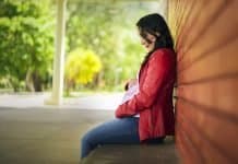 Euer Recht auf Hebammenhilfe – nutzt es !!! Schwanger Schwangere Frau Mutter Schwanger-Test