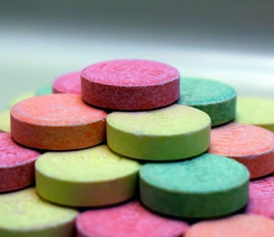 Tums Pillen Tabletten Säurebindendes Mittel