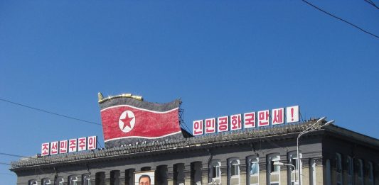 nordkorea pjöngjang gebäude kim il sung-platz