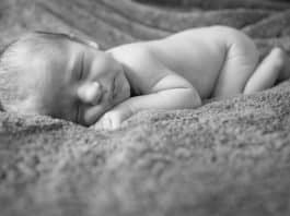 Neugeborene Baby Kleinkind