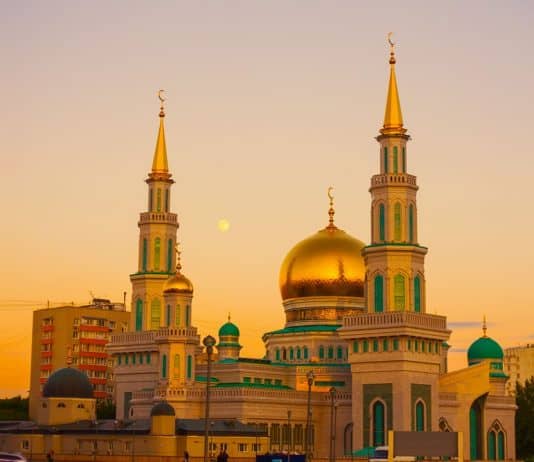 Scharia schützt vor Gläubigern, auch im Erbrecht sowie bei familienrechtlichen Ansprüchen moskau moschee-kathedrale mira ramadan himmel