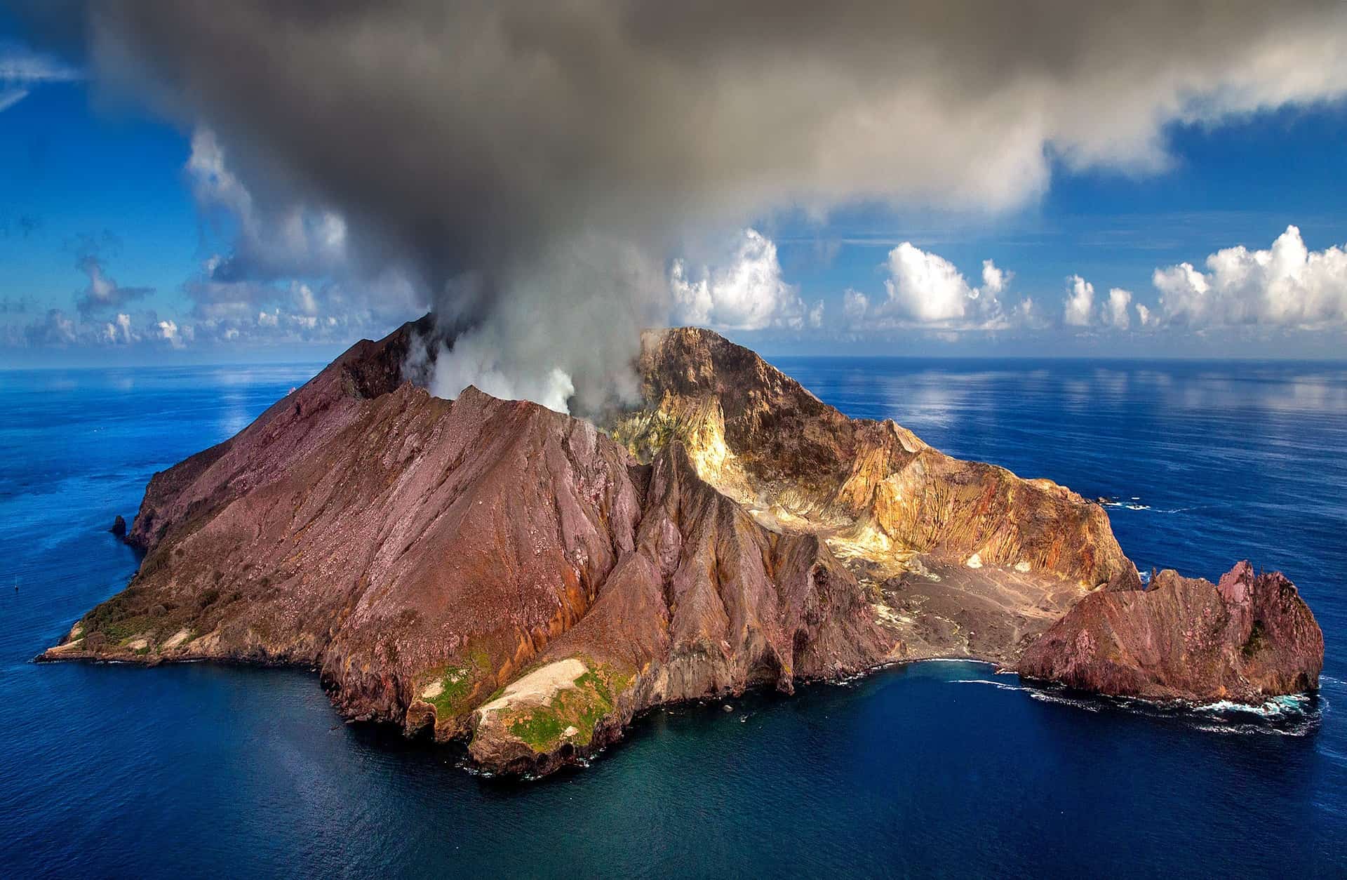 neuseeland vulkan krater white island insel aktive