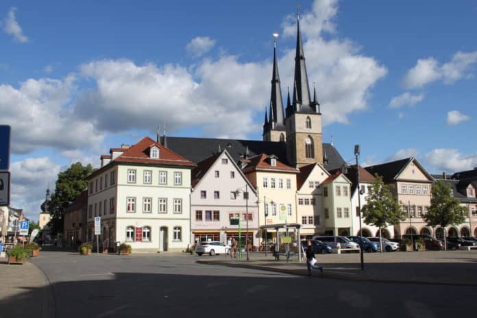 Saalfeld-Panoramablick-zum-Marktk-1
