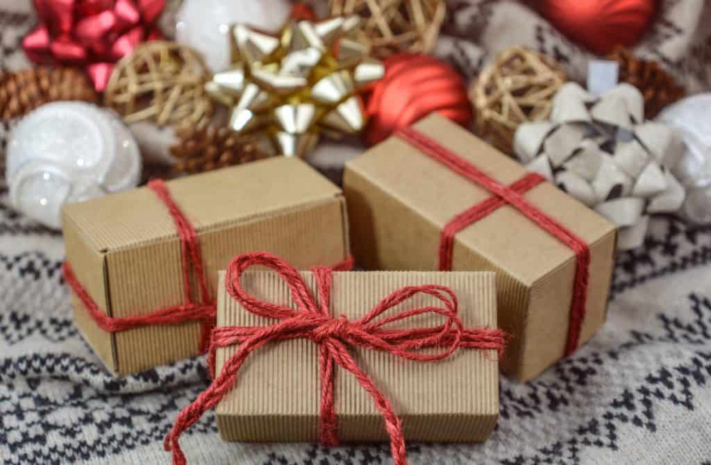 Geschenke Idden einpacken :Zur Deko für die Geschenke :weihnachten, geschenk, neujahr