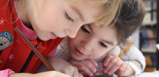 kinder, mädchen, bleistift