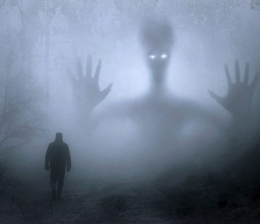 fantasy geist albtraum traum träumen spuken alien