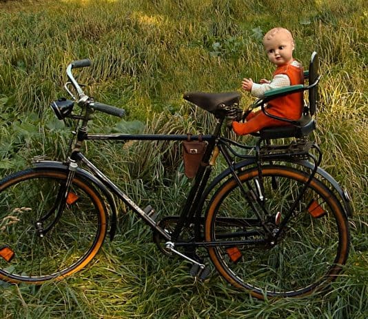 fahrrad alt puppe kindersitz