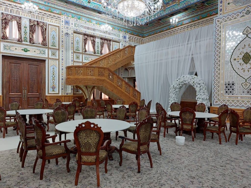 Im Nafruz Palace. Foto: Dr. Ronald Keusch