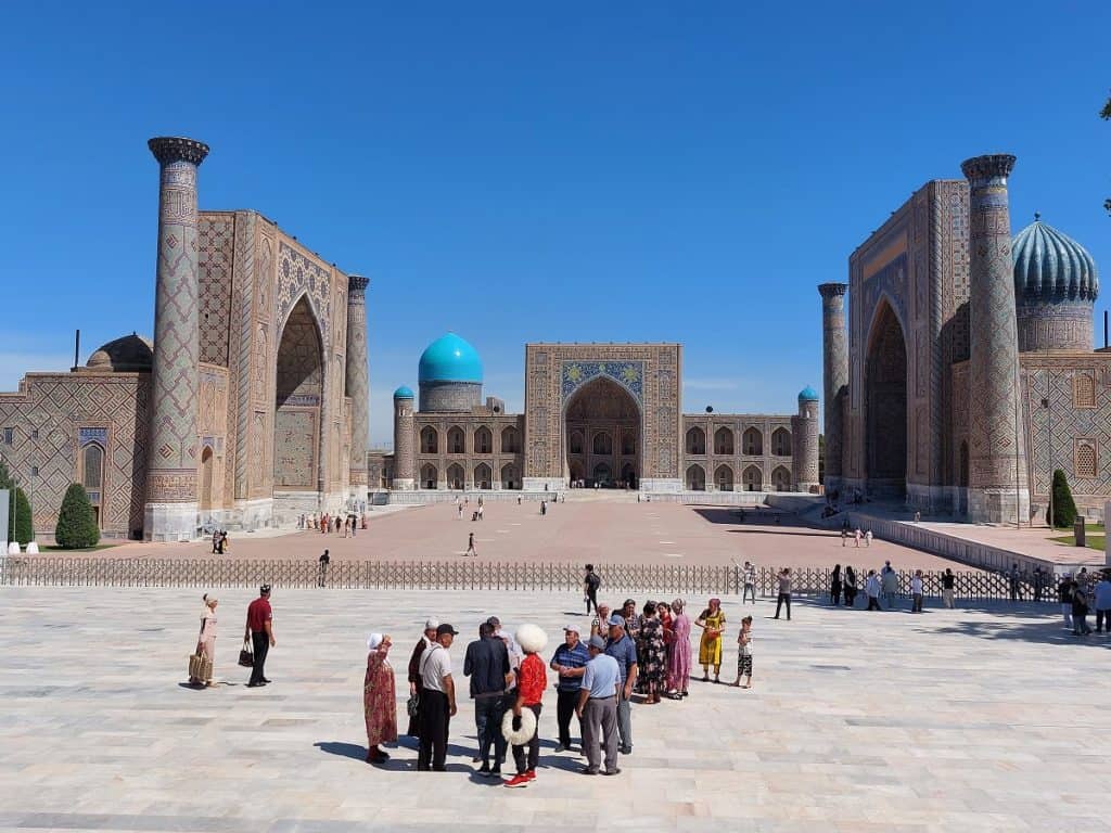 Registan-Platz in Samarkand - die meistfotografierte Sehenswürdigkeit Usbekistans. Foto: Dr. Ronald Keusch