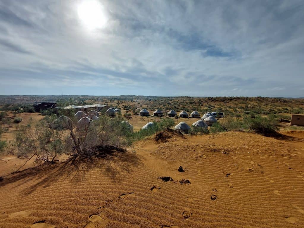 Jurten-Camp in der Wüste Kyzylkum.
- Reise entlang der Seidenstraße
Foto: Dr. Ronald Keusch