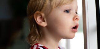 Photo Child with chickenpox