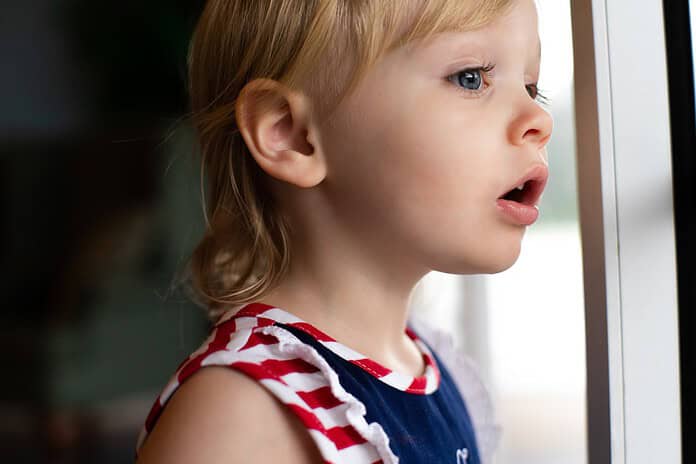 Photo Child with chickenpox