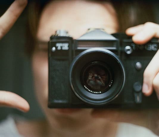 Photo Mirror reflection