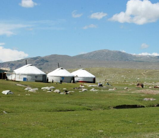 Photo Mongolian yurt