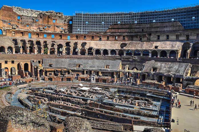 Photo Colosseum in Rome