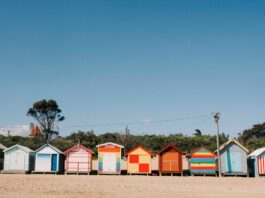 Top 20 Sehenswürdigkeiten von St. Helena, Ascension und Tristan da Cunha für den Familienurlaub Photo Family hiking