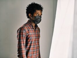 Alles, was du über Kaiserschnitt wissen musst Photo Surgical incision