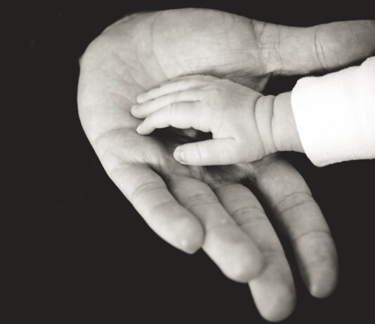 23. ssw. Einfach alles, was Du über die 23. Schwangerschaftswoche wissen musst. Photo Baby ultrasound