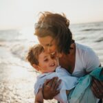 Photo Family enjoying beach