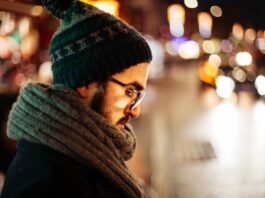 Stillschal: Der perfekte Begleiter für kalte Tage Photo Winter scarf