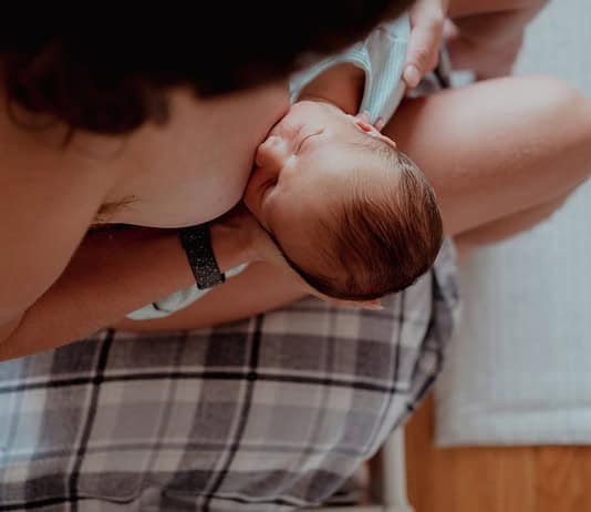 Photo Breastfeeding