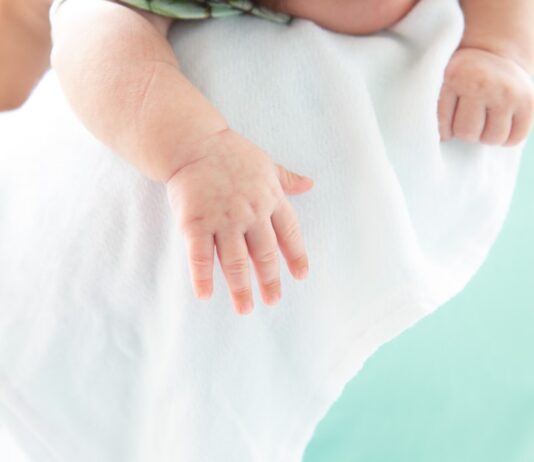 Tipps für besseren Babyschlaf: Wie du den Tagschlaf deines 9 Monate alten Babys verbessern kannst #babyschlaf #9monate #tagsüber Photo Baby sleeping
