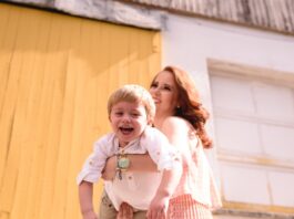 Du kannst natürlich abstillen: Tipps und Erfahrungen Photo Mother and child