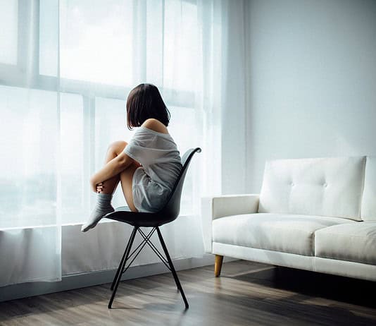 Sigmatismus bei Erwachsenen: Was du darüber wissen solltest Photo Speech therapy