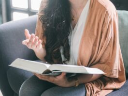 Therapie gegen Lispeln: Wie du dein Sprachproblem bewältigen kannst Photo Speech therapist