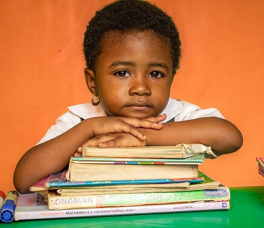 Photo Child with books