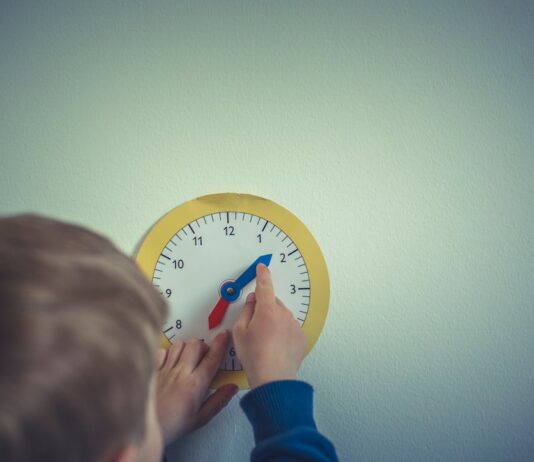 Photo Child with therapist