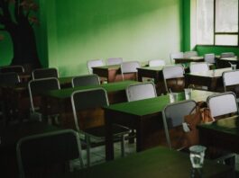 Photo Busy classroom