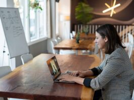 Photo Virtual consultation