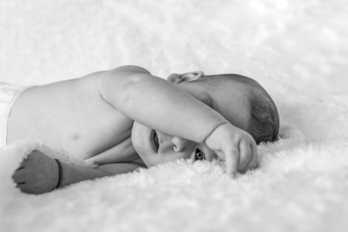 Photo Household help after birth