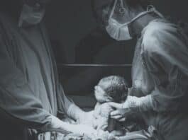 Photo Home birth