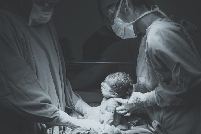 Photo Home birth
