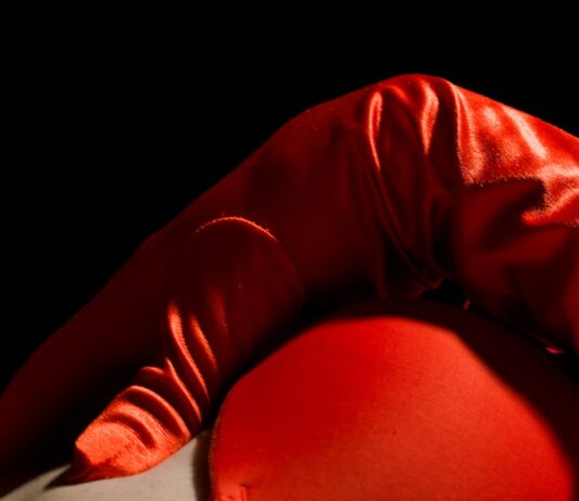 Photo Postpartum bleeding