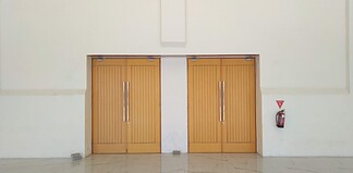Türen einbauen: Tipps und Tricks für dein Zuhause Photo Doors installation